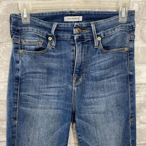 Good American Good Leg Ripped Pocket Skinny Jeans - Picture 3 of 8